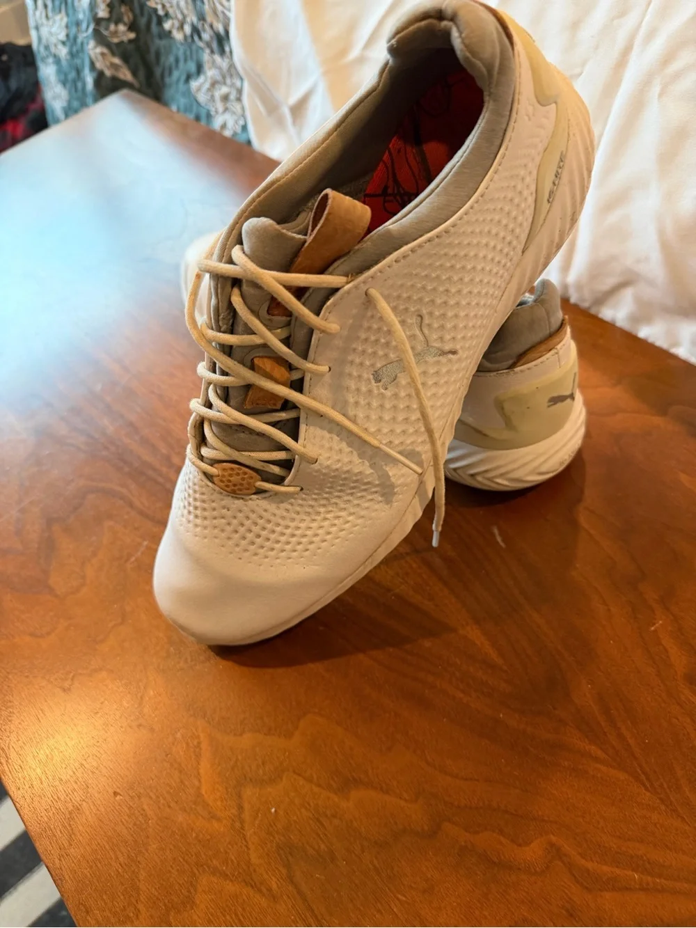 Puma lightweight athletic